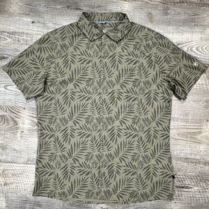 Kuhl Shirt Mens Sz Medium Brown Leaf Print Short Sleeve Button Up Casual Stretch